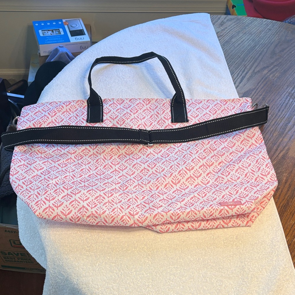 Scout Pink and White Patterned X Large Tote Bag - Picture 2 of 6